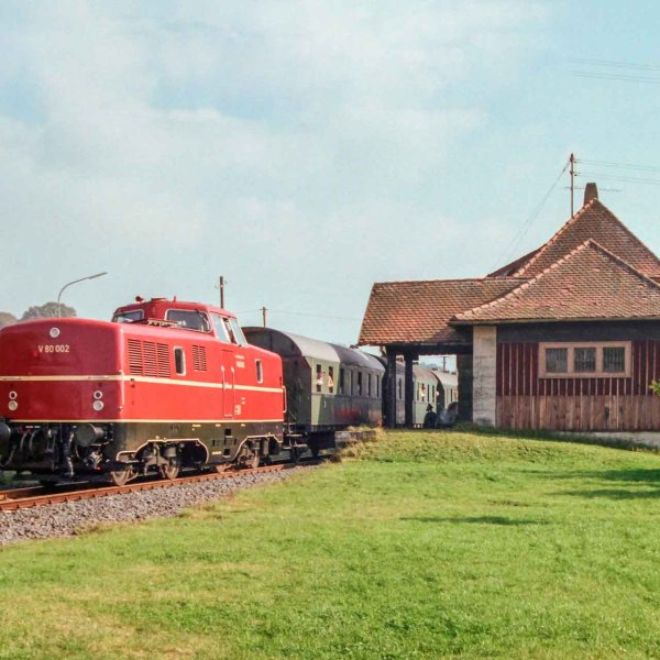 Le 14 octobre 1984 une locomotive diesel est partie de Burgwindheim à Ebrach