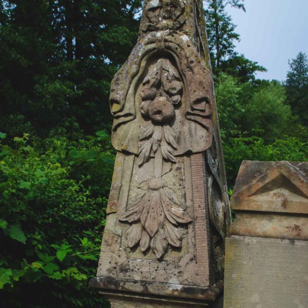 Middle bridge in Burgwindheim - detail with obelisk decoration