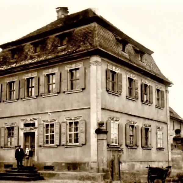 Hauptstrasse 29 - House with mansard roof
